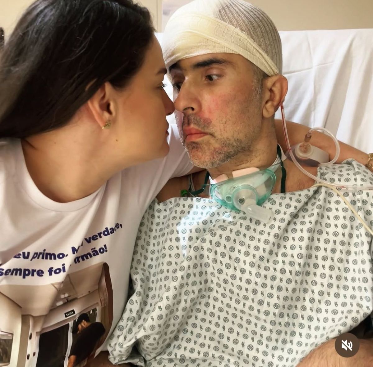 Comandante Felipe morre após 14 meses de luta: piloto da CORE e policial foi baleado por fuzil 6 Comandante Felipe Monteiro Marques recebe carinho de familiar durante internação hospitalar após ser baleado